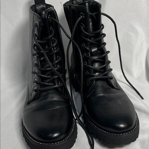 Black Lace-Up Women's Boots
